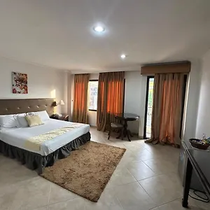 Hotel Plaza, Medellin