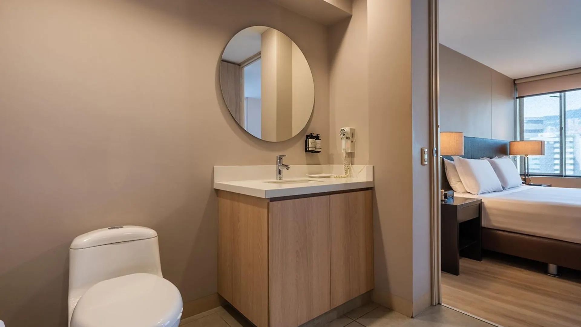Estelar Apartamentos Medellín Aparthotel