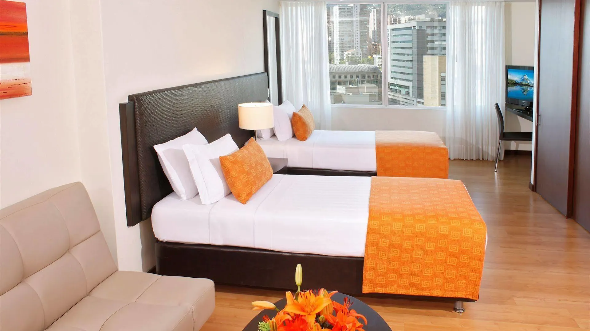 Estelar Apartamentos Medellín Aparthotel